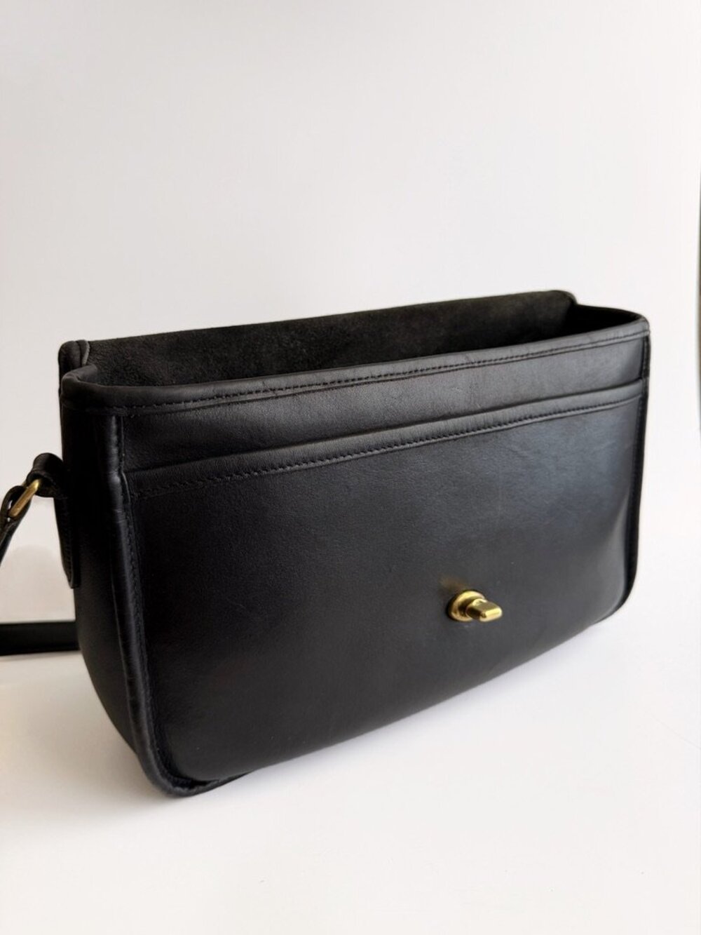 Vintage Coach 9790 City Bag Black Leather USA Crossbody 1994 - Picture 12 of 16